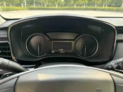Cadillac XT5 2022, 63000 км, за 21329.9 USD