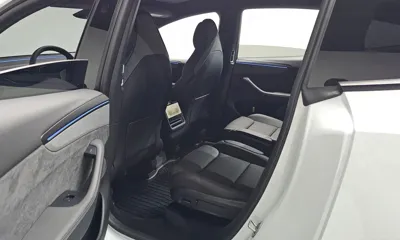 Tesla Model Y 2026, 288 км, за 49246.46 USD - фото 12