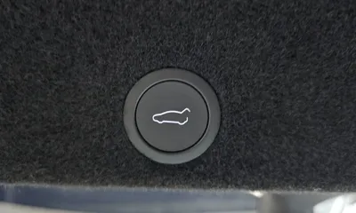 Tesla Model Y 2026, 288 км, за 49246.46 USD - фото 34