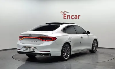 Hyundai Grandeur 2019, 72477 км, за 14230.26 USD