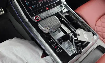 Audi SQ7 2026, 16 км, за 99980.46 USD - фото 9
