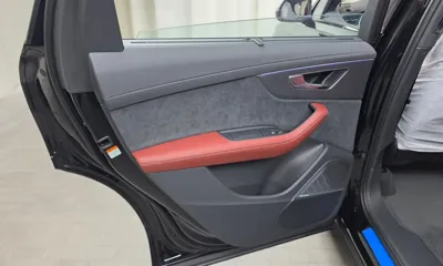 Audi SQ7 2026, 16 км, за 99980.46 USD - фото 25