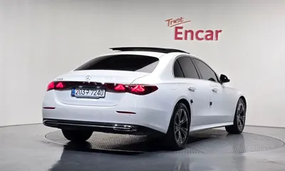 Mercedes-Benz E-Class 2024, 11230 км, за 38532.23 USD