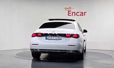 Mercedes-Benz E-Class 2024, 11230 км, за 38532.23 USD