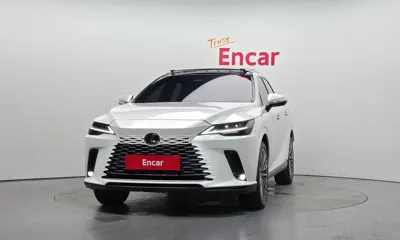 Lexus RX 2025, 6238 км, за 58441.12 USD