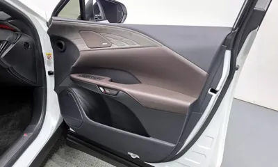 Lexus RX 2025, 6238 км, за 58441.12 USD - фото 24