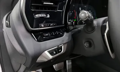 Lexus RX 2025, 6238 км, за 58441.12 USD - фото 27