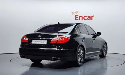 Hyundai Genesis 2013, 190495 км, за 2233.31 USD