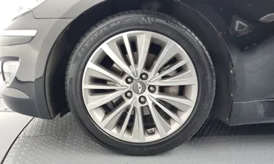 Hyundai Genesis 2013, 190495 км, за 2233.31 USD