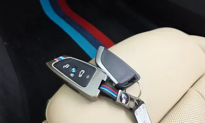 BMW 3-Series 2022, 44038 км, за 21488.56 USD - фото 30
