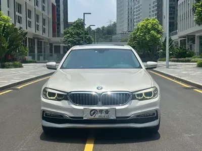 BMW 5 Series 2018, 140000 км, за 17612.96 USD