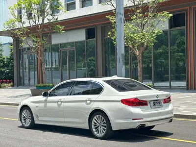 BMW 5 Series 2018, 140000 км, за 17612.96 USD - фото 9