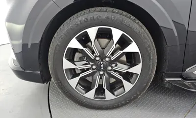 Kia Canival 2023, 113073 км, за 22871.51 USD