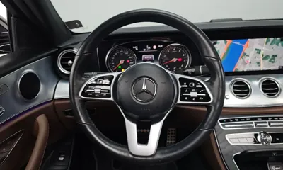 Mercedes-Benz E-Class 2020, 87309 км, за 15229.09 USD - фото 13