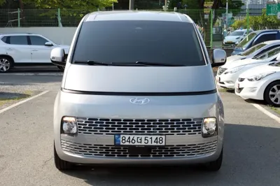 Hyundai Staria 2023, 92977 км, за 14769.59 USD