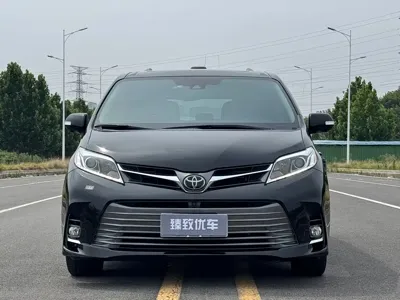 Toyota Sienna 2019, 100000 км, за 27564.05 USD