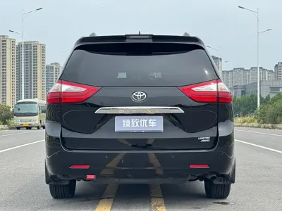 Toyota Sienna 2019, 100000 км, за 27523.59 USD - фото 9