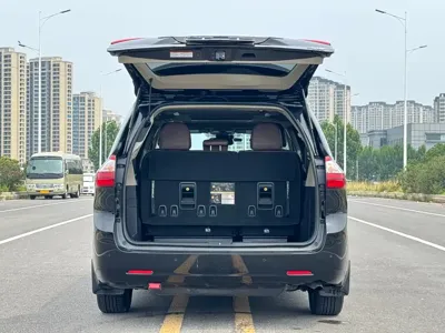 Toyota Sienna 2019, 100000 км, за 27523.59 USD - фото 11