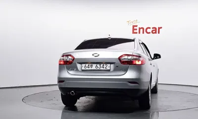 Renault-KoreaSamsung SM3 2010, 73383 км, за 1652.57 USD