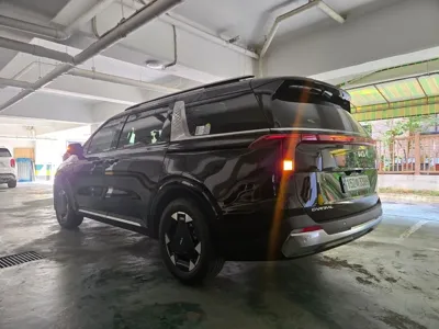 Kia Canival 2025, 2684 км, за 21452.24 USD