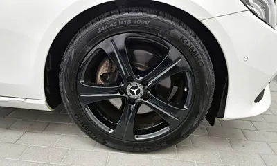 Mercedes-Benz E-Class 2018, 85363 км, за 13651.43 USD