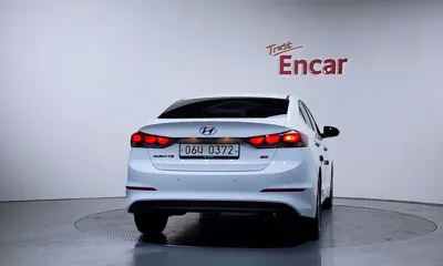 Hyundai Avante 2016, 66980 км, за 6641.92 USD