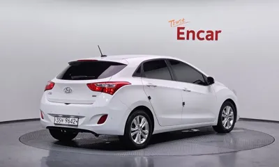 Hyundai i30 2014, 20047 км, за 5769.99 USD