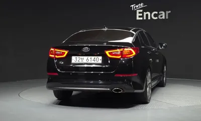 Kia K5 2015, 126264 км, за 4543.98 USD