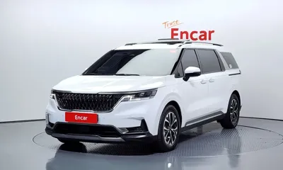 Kia Canival · 2023 год