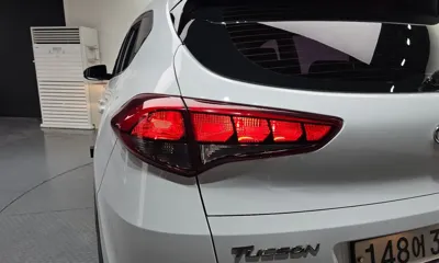 Hyundai Tucson 2018, 105146 км, за 6825.71 USD - фото 23