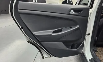 Hyundai Tucson 2018, 105146 км, за 6825.71 USD - фото 25