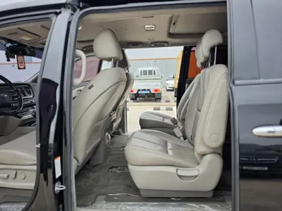 Kia Canival 2015, 119956 км, за 7618.67 USD