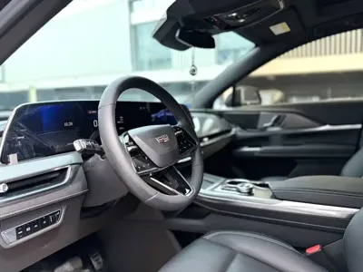 Cadillac XT5 2024, 14000 км, за 26779.94 USD