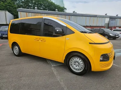 Hyundai Staria 2022, 140516 км, за 12228.99 USD
