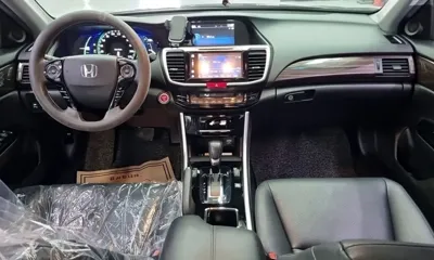 Honda Accord 2017, 196607 км, за 6967.5 USD