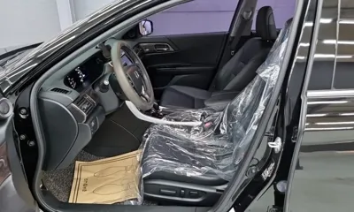 Honda Accord 2017, 196607 км, за 6967.5 USD - фото 7