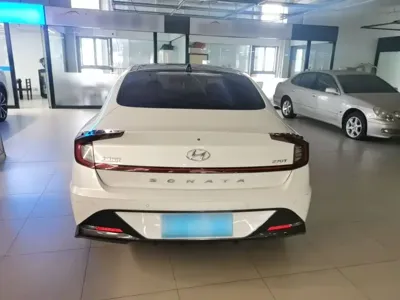 Hyundai Sonata 2022, 42800 км, за 10698.04 USD - фото 6