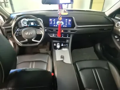 Hyundai Sonata 2022, 42800 км, за 10698.04 USD - фото 10