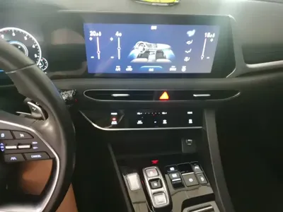 Hyundai Sonata 2022, 42800 км, за 10698.04 USD - фото 13