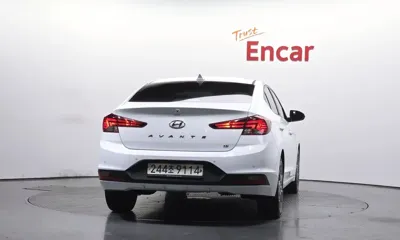 Hyundai Avante 2020, 98597 км, за 7400.07 USD