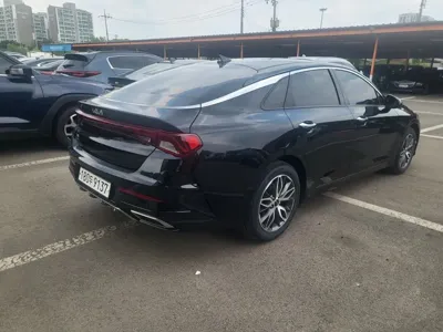 Kia K5 2023, 73321 км, за 19692.79 USD