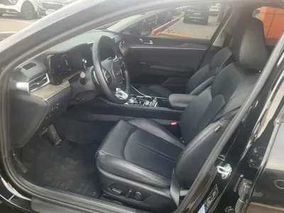 Kia K5 2023, 73321 км, за 19692.79 USD - фото 6