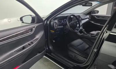 Hyundai Grandeur 2019, 72650 км, за 9360.98 USD - фото 10