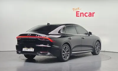 Hyundai Grandeur 2023, 48844 км, за 18235.87 USD