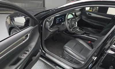 Hyundai Grandeur 2023, 48844 км, за 18235.87 USD - фото 10