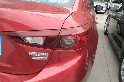 Mazda Mazda 3 Axela 2016, 93699 км, за 7249 USD - фото 7