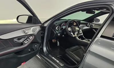 Mercedes-Benz C-Class 2019, 51458 км, за 25272.42 USD - фото 10