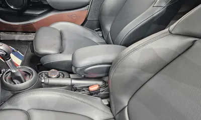 MINI Cooper 2019, 55637 км, за 11356.18 USD - фото 27
