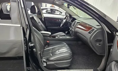 Hyundai Equus 2012, 179685 км, за 2378.59 USD - фото 11