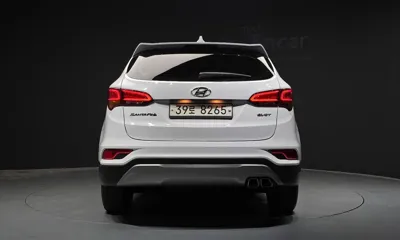 Hyundai Santafe 2017, 54013 км, за 10043.32 USD